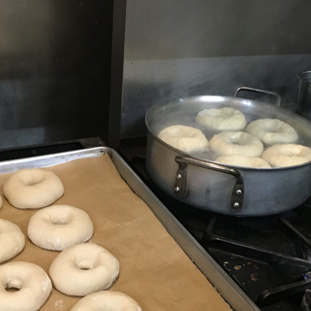 Healdsburg Downtown Bakery – Bagels boiling away